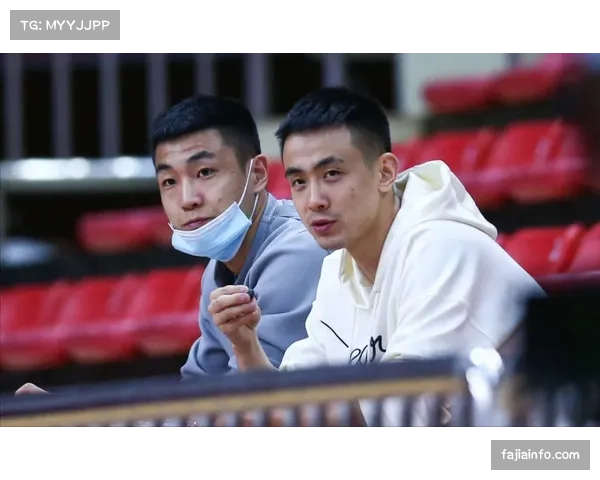 斯帕莱蒂现场观战，考察国家队候选球员在不同俱乐部体系中的表现